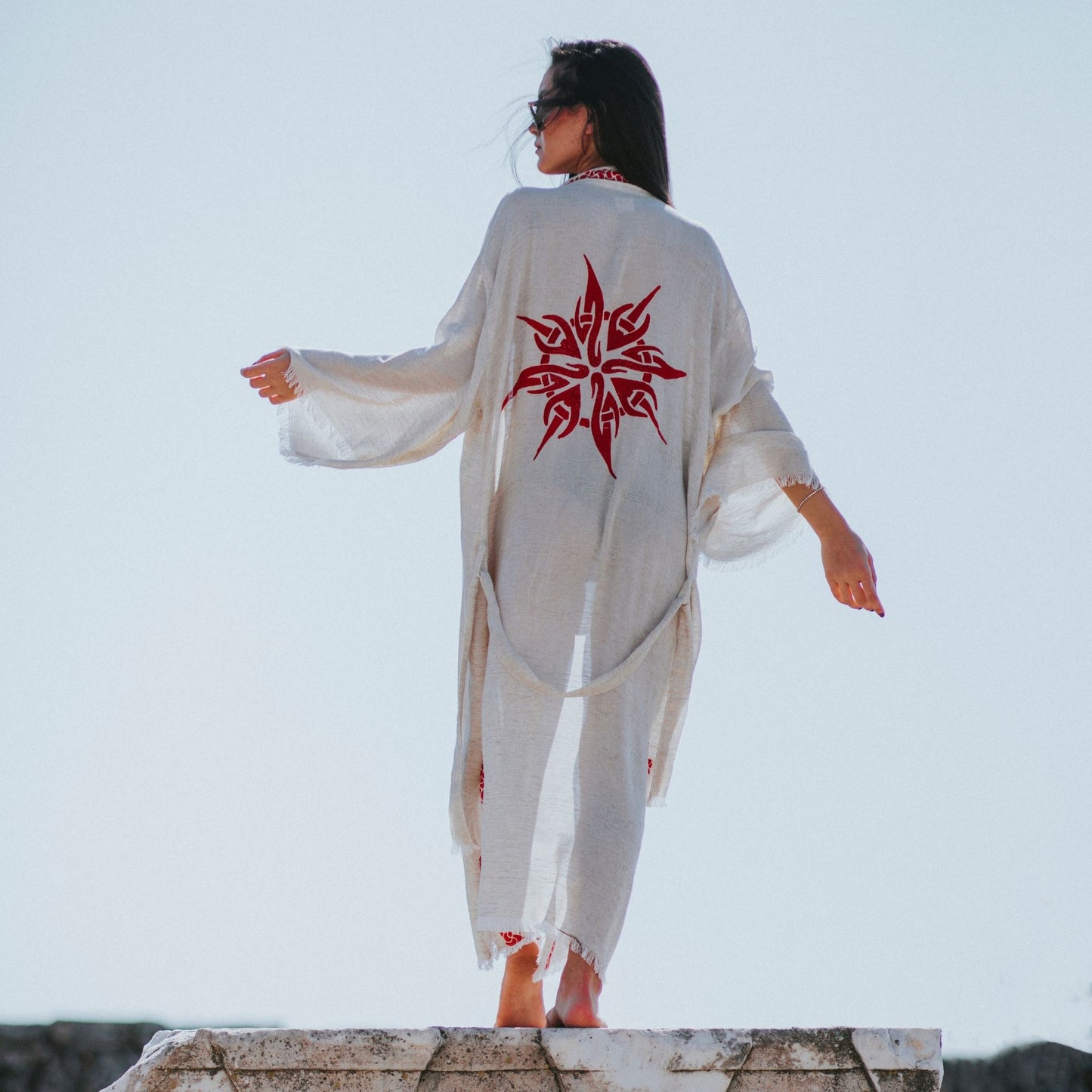 Helios – Kimono Femme en Coton & Bambu Écru, Élégance Artisanale & Authentique