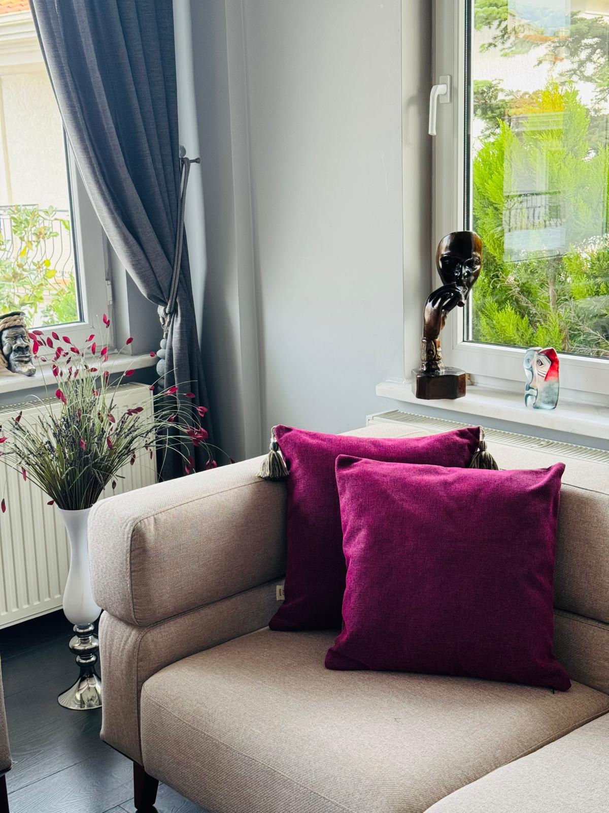 Housse de Coussin LILA – Coussin Décoratif en Tissu Tissé Texturé | Édition Limitée