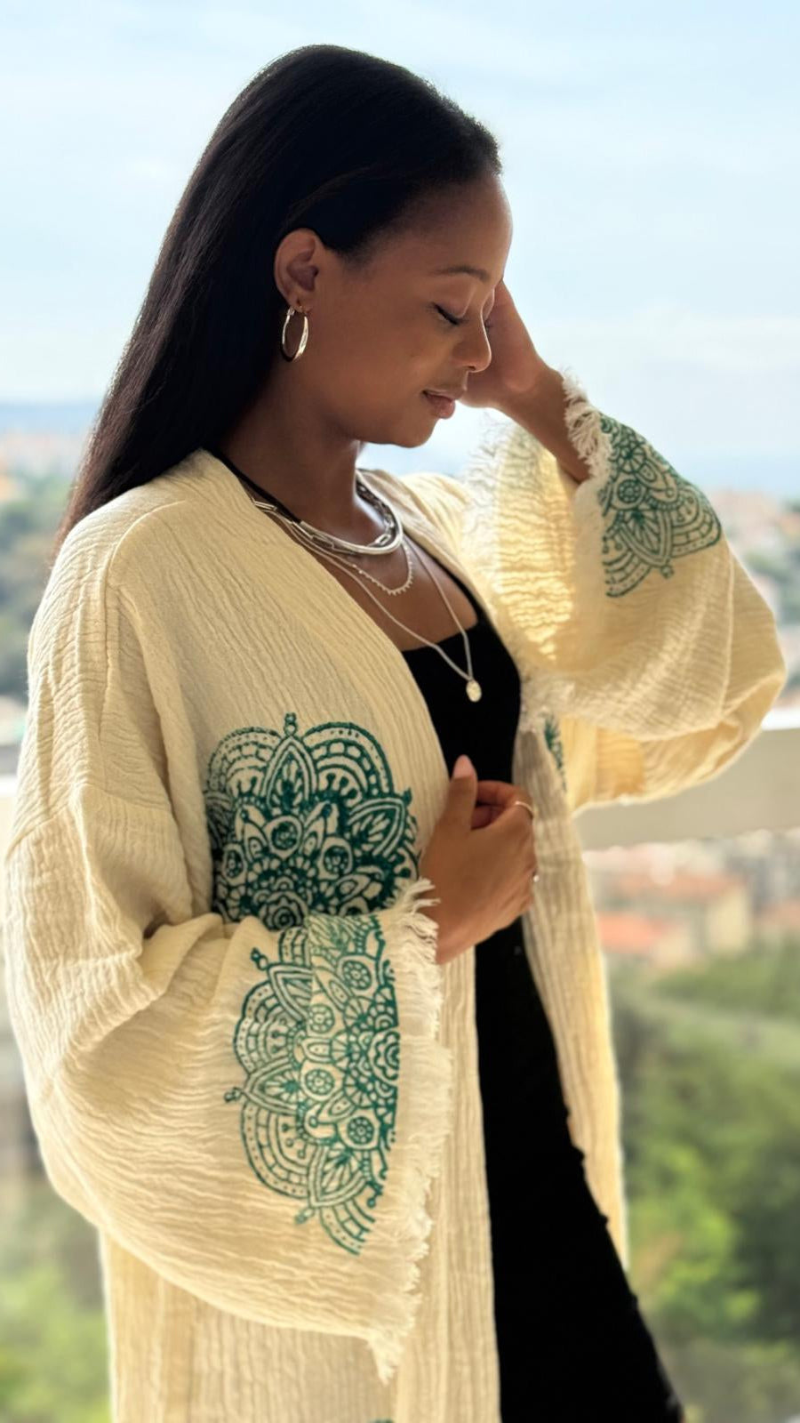 Chakra: artisanale kimono fait main en coton bio – Tenue durable pour la plage, la détente et a la maison .