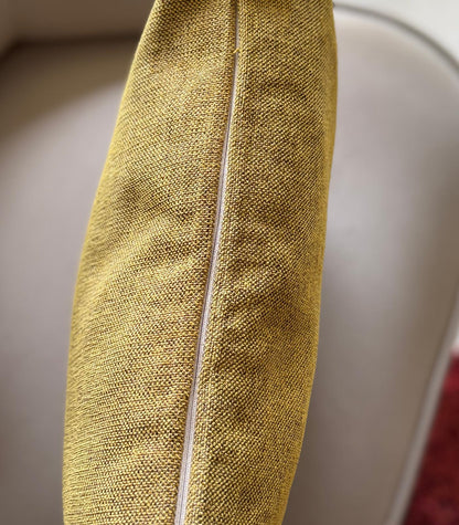 Set de 2 housses de coussin /tissu haute qualité.