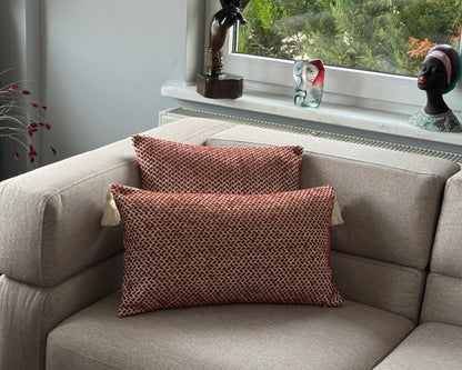 Housse de Coussin ALMA Bordeaux – Jacquard Texturé Élégant