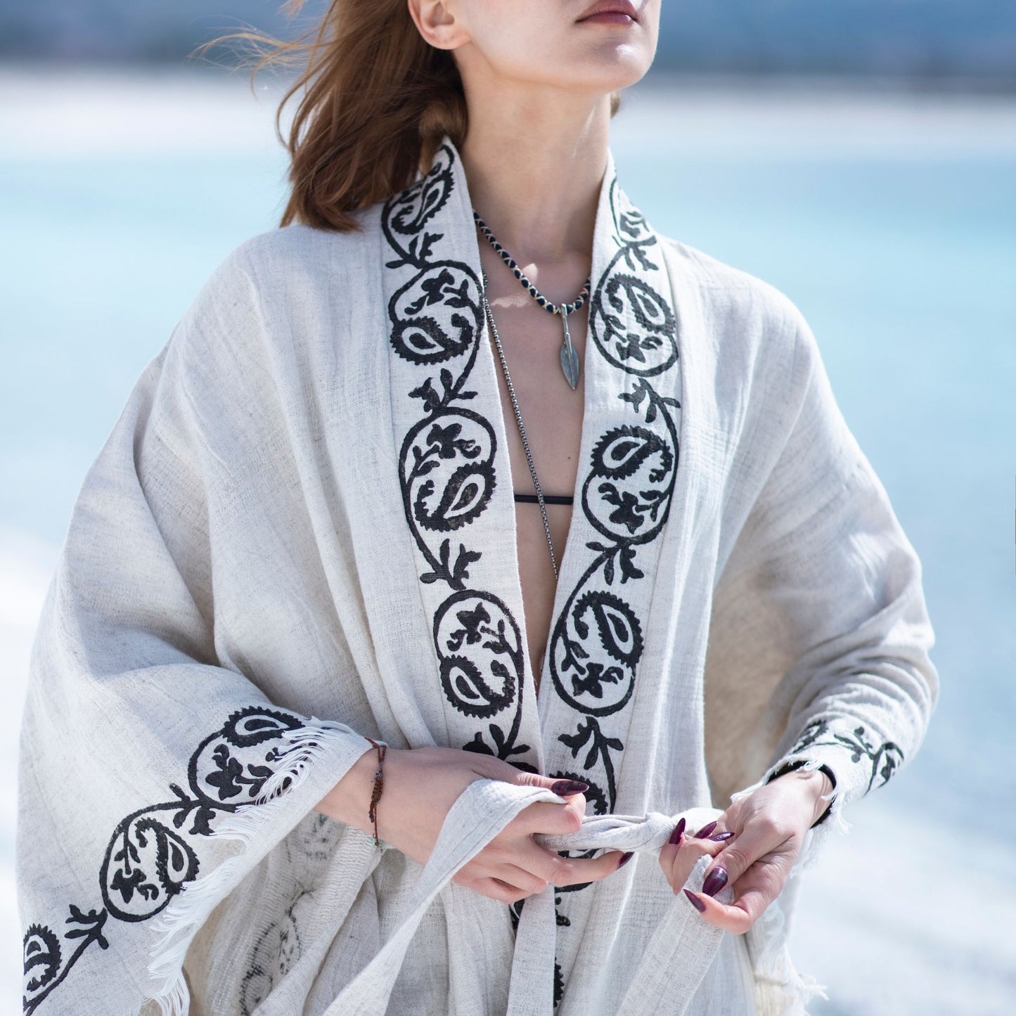 Gaia – Kimono Femme en Coton & Bambu Écru, Élégance Artisanale
