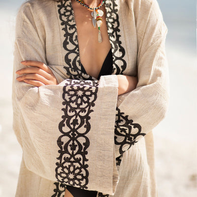 Medusa – Kimono Femme en Coton & Chanvre Écru, Élégance Artisanale