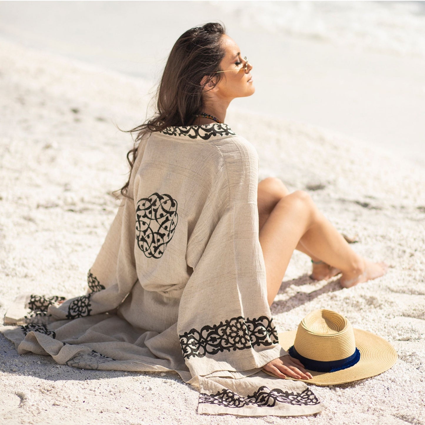 Medusa – Kimono Femme en Coton & Chanvre Écru, Élégance Artisanale