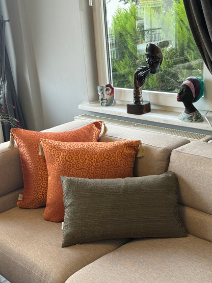 Housse de Coussin MİRAA en Satin – Douceur Luxueuse & Brillance Élégante