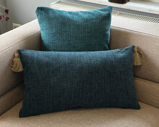 Housse de Coussin IKAT Bleu – Motif Ethnique & Élégance Artisanale