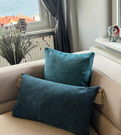 Housse de Coussin IKAT Bleu – Motif Ethnique & Élégance Artisanale