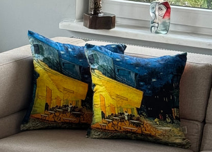 Hausse de coussin Peinture en Soie Naturelle – Élégance Artistique & Raffinement