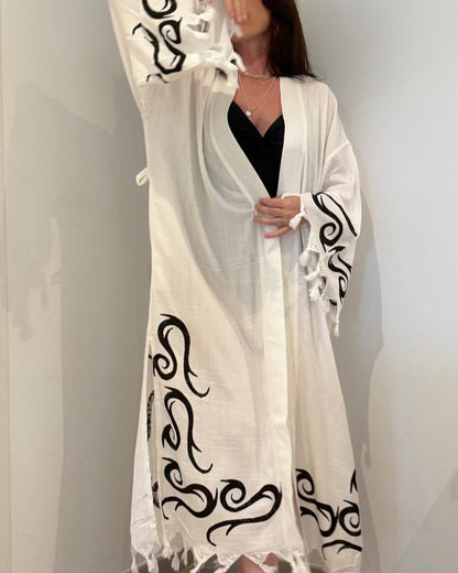 Venusa . Artisan Kimono en coton léger imprimé à la bois – Tenue durable pour la plage et la détente