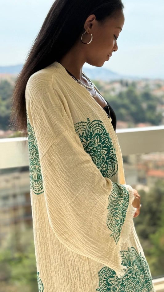 Chakra: artisanale kimono fait main en coton bio – Tenue durable pour la plage, la détente et a la maison .