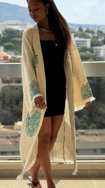 Chakra: artisanale kimono fait main en coton bio – Tenue durable pour la plage, la détente et a la maison .