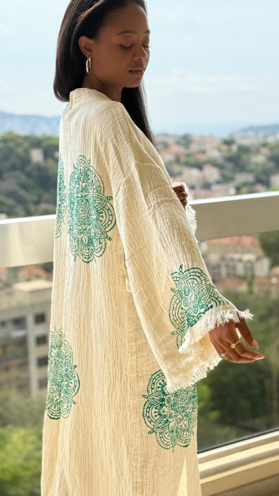 Chakra: artisanale kimono fait main en coton bio – Tenue durable pour la plage, la détente et a la maison .