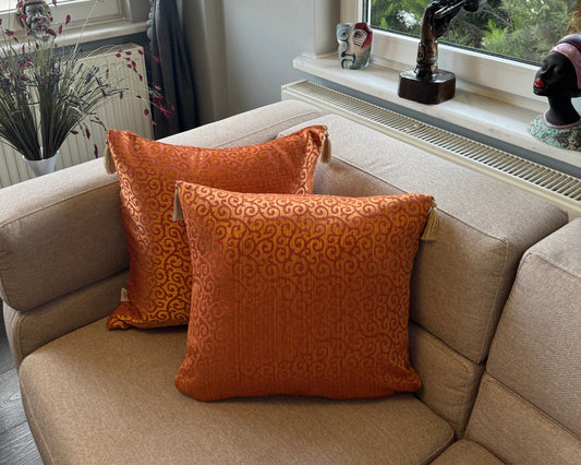 Housse de Coussin MİRAA en Satin – Douceur Luxueuse & Brillance Élégante