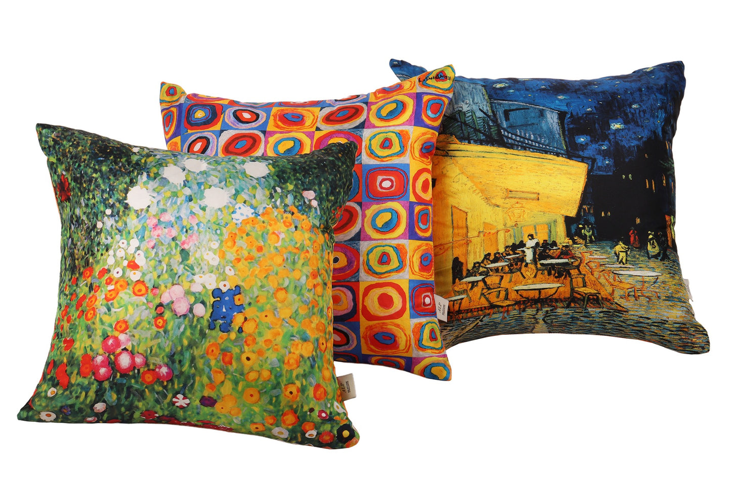 Hausse de coussin Peinture en Soie Naturelle – Élégance Artistique & Raffinement