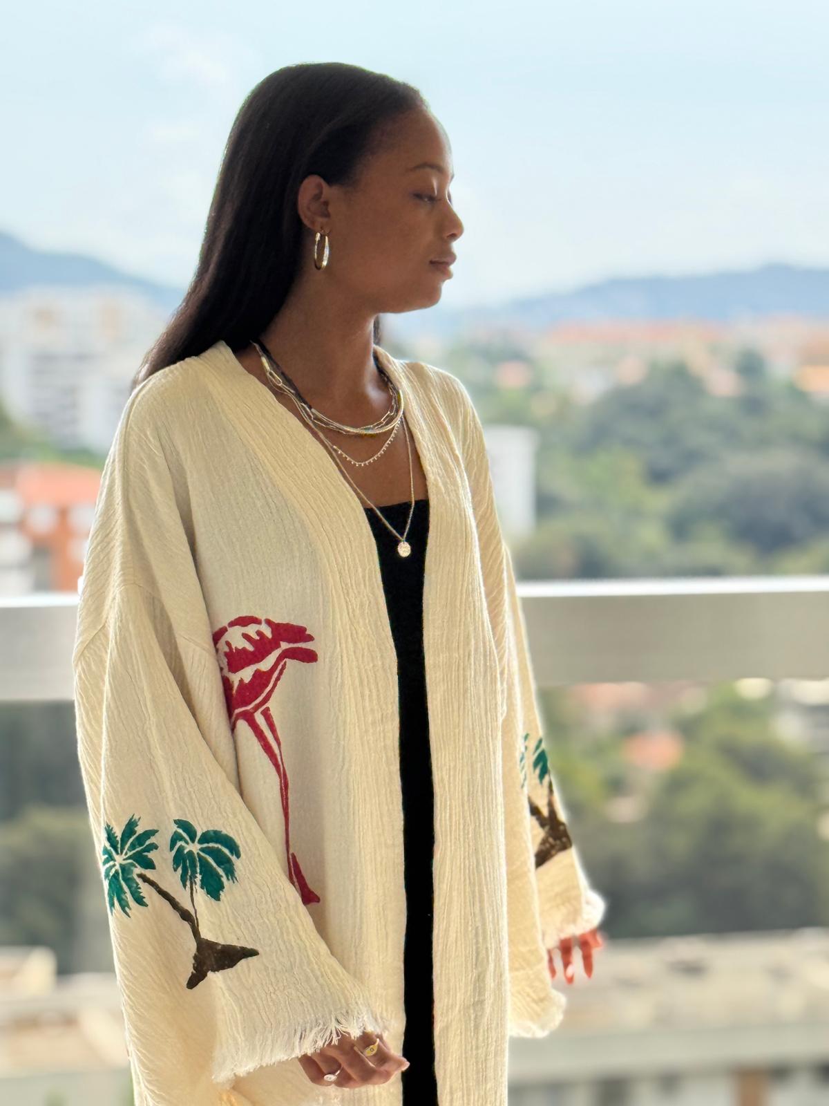 Leyla:artisanale kimono fait main en coton bio – Tenue durable pour la plage, la détente et a la maison .